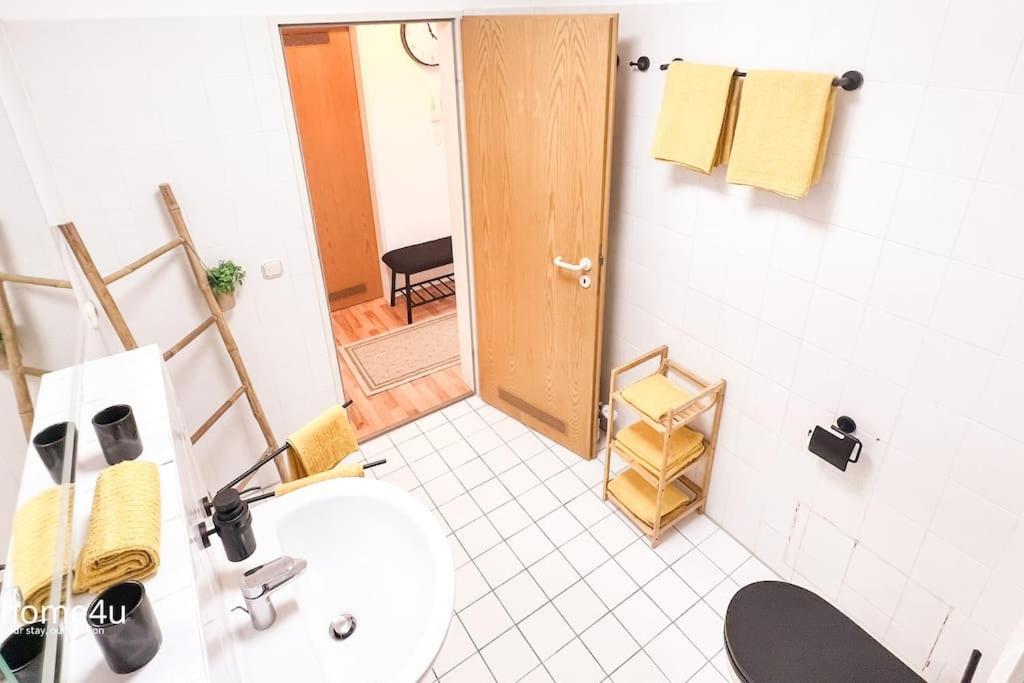 City-Suite, Zentral / Tiefgarage ชเตราบิง ภายนอก รูปภาพ